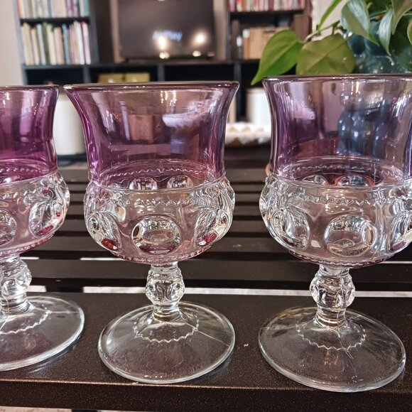 Set of 5 Five King's Crown Goblets Glasses 5.5" Cranberry Purple Thumbprint - Picture 4 of 4